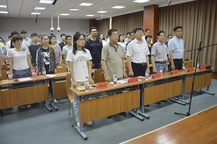 崔校长1.jpg 崔校长1.jpg